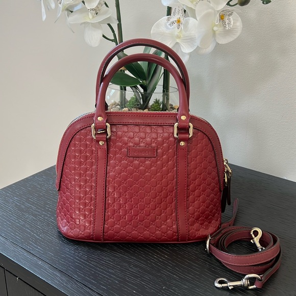 🔥🔥Gucci- Red - Picture 1 of 6